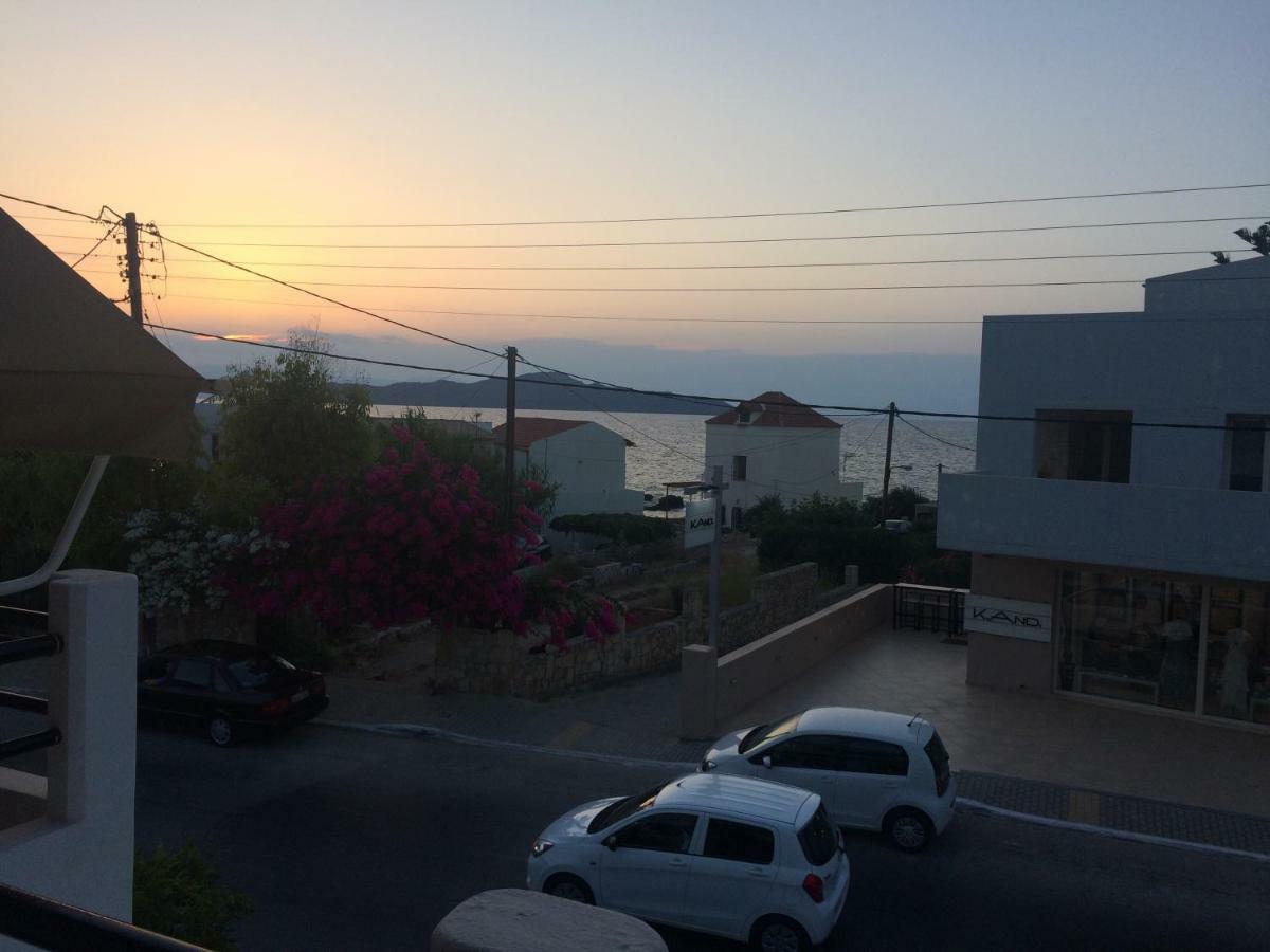 Ouranos Studios Kalamaki Dış mekan fotoğraf